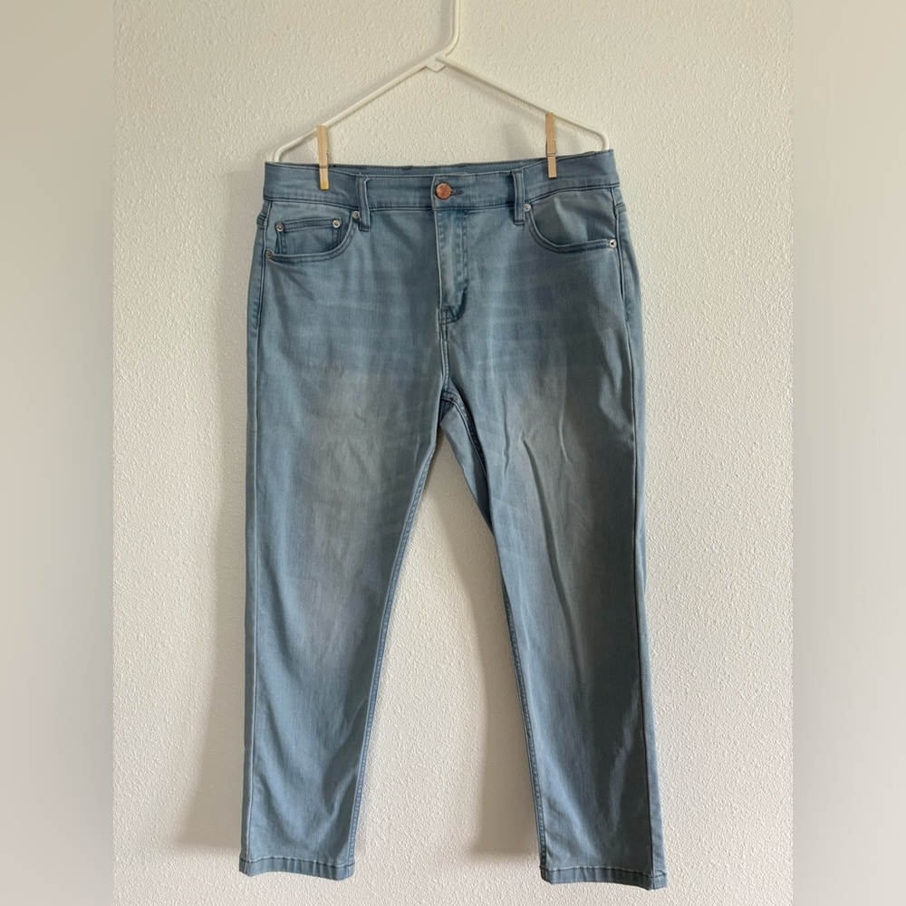 Mugsy classic fit Jeans, 34x30- Pardon My Take Clutch Jean (light wash denim)